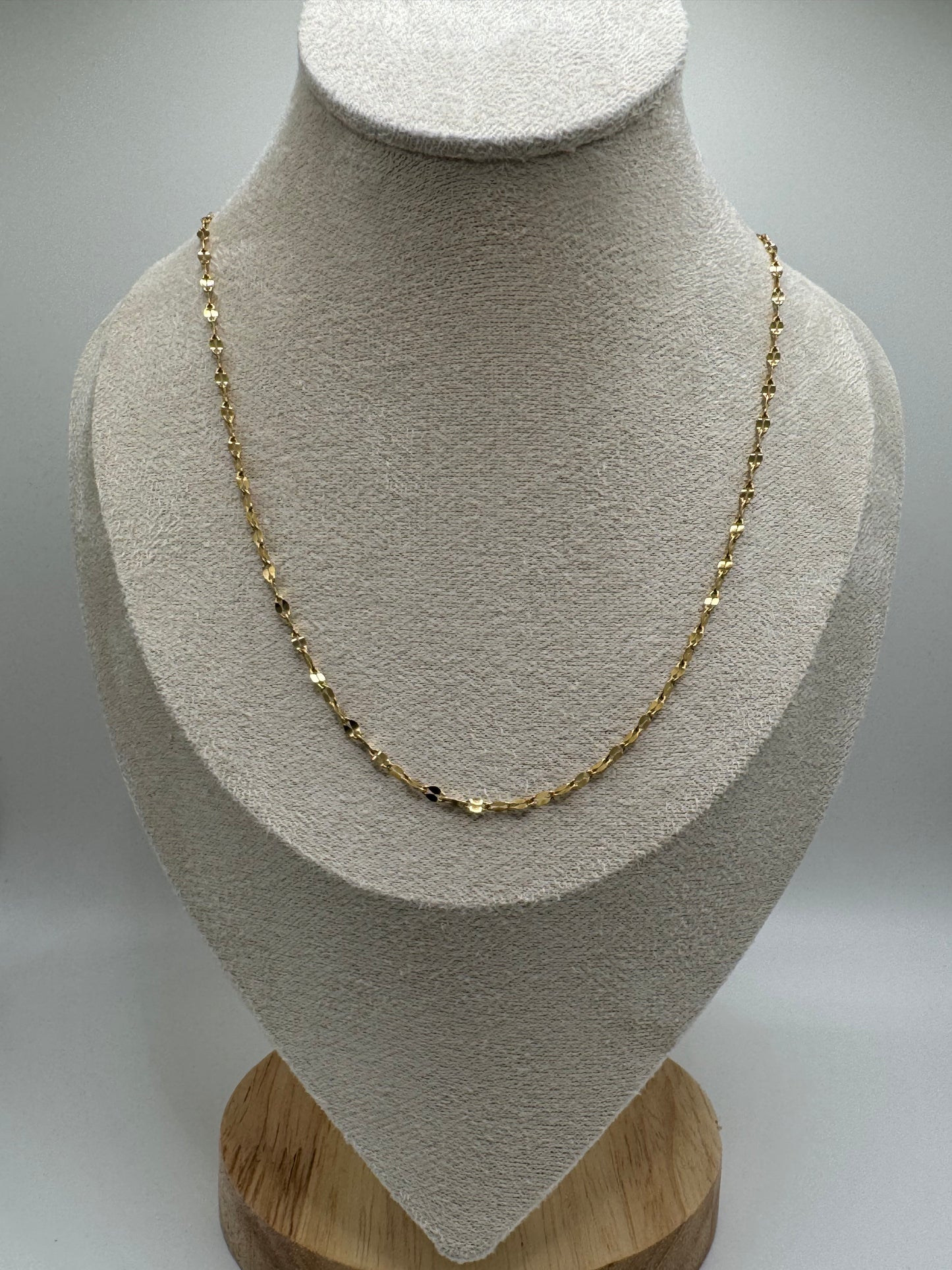 Mathew necklace