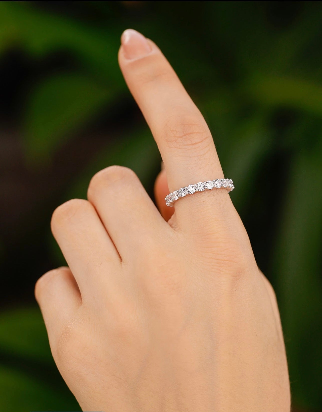 Sparkle band ring