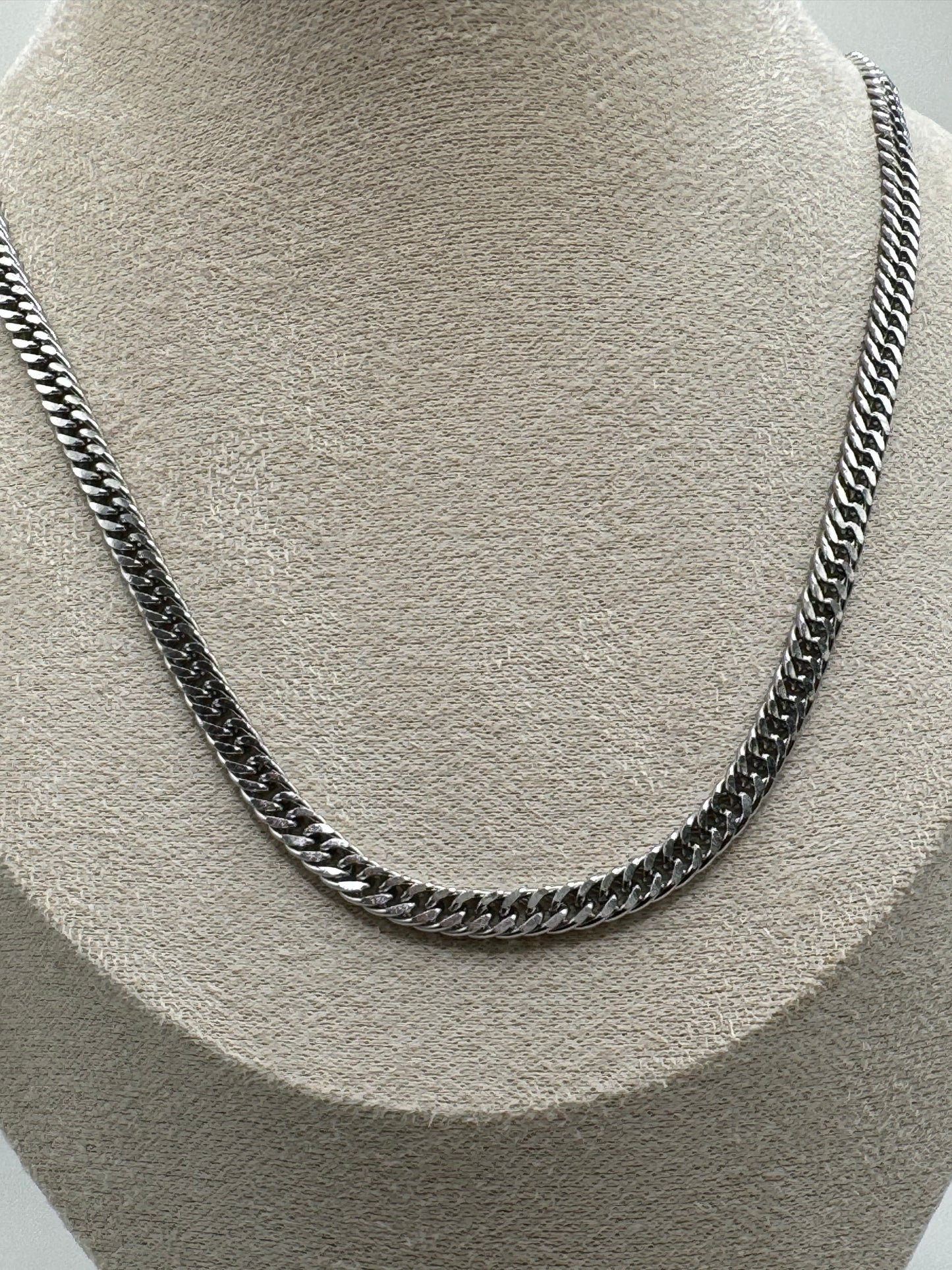 James necklace M 70 cm